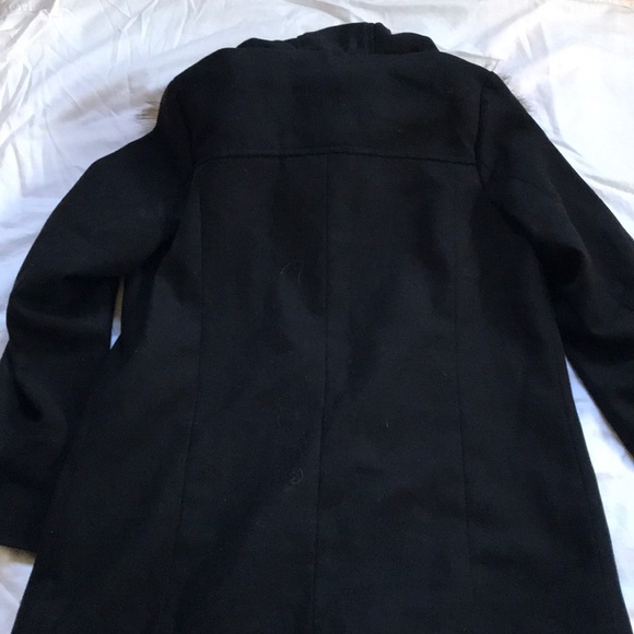 Black peacock like jacket - Picture 5 of 6